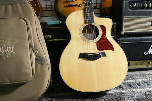 Taylor 214ce Gloss NAT 2014【Taylor公認 リペアマン在籍店】