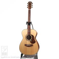 Maton EA808_2