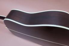 YAMAHA L-8 / Original TM-50G Gold Peg・Solid Ezo Spruce Top・Solid Rosewood Side and Back・Ebony Fingerboard and Bridge・L.R.Baggs Active Pickup・ Tortoise Color  Pick guard【With Martin Gig Case】1979年製_4