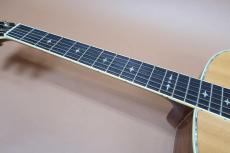 YAMAHA LL-10J / Abalone Trim & Rosette・Solid Spruce Top・New Jacaranda Side and Back・Macassar Ebony Fingerboard and Bridge・Mahogany Neck・Black Pick guard【With Yamaha Hard Case】2001年製_9