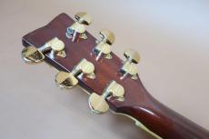 YAMAHA LL-10J / Abalone Trim & Rosette・Solid Spruce Top・New Jacaranda Side and Back・Macassar Ebony Fingerboard and Bridge・Mahogany Neck・Black Pick guard【With Yamaha Hard Case】2001年製_10