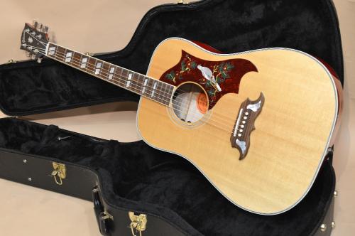 Gibson DOVE　2017年製