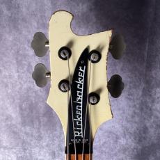 Rickenbacker 4001 Tuxedo_2