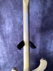 Rickenbacker 4001 Tuxedo_7