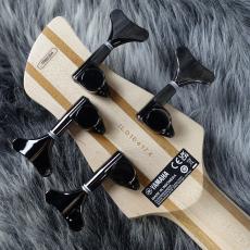 YAMAHA TRBX304 CAR_10