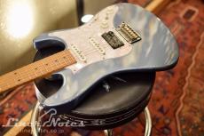 Ibanez 2019 Prestage AZ2204 (Ice Blue Metallic)_3