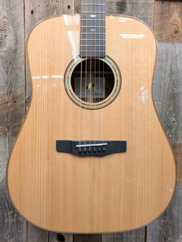 Morris M-102.LC II 【モリダイラ楽器 特選モデル】