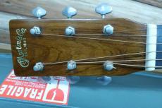 Martin D-28 Custom Brazilian /  Inlay Logo・Diamond Inlay・Herringbone Binding・Solid AA Sitka Spruce Top・Solid Brazilian Rosewood Side and Back・Ebony Fingerboard and Bridge・Long Saddle 【With Marin Blue Case】19_7