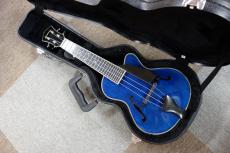 Eastman EU80 w/Pickup SAPPIRE BLUE