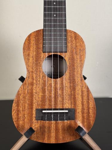 Shima UKULELE Jake Shimabukuro Wideneck Soprano Ukulele