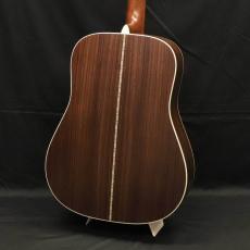 Martin D-28 Street Legend_5