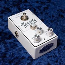 SPACEMAN SATURN VI White_3