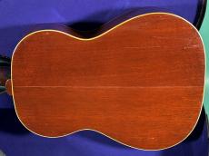 Gibson LG-1_3