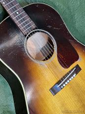 Gibson Custom Shop ~Murphy Lab~ 1942 Banner J-45 Heavy Aged -Vintage Sunburst- #23205003【48回迄金利0%対象】【送料当社負担】_9