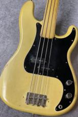 Fender 1976 Precision Bass Fretless - Olympic White -【約4.80kg】