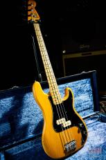 Fender Precision bass / 1976_9