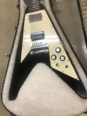 Gibson USA / Flying V 67_17