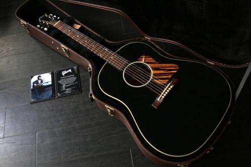 Gibson Kazuyoshi Saito J-35 Ebony 　斉藤和義モデル　