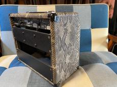 Fender Vibro Champ XD_4