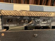 Fender Vibro Champ XD_10