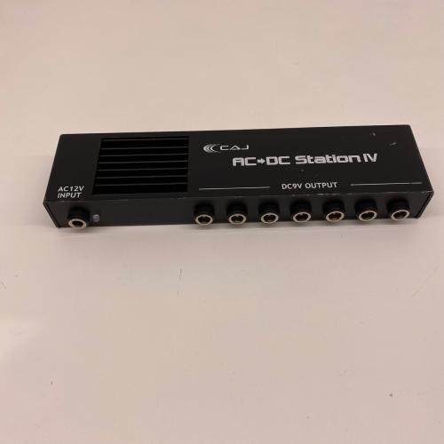 CUSTOM AUDIO JAPAN(CAJ) AC/DC Station IV【現物画像】
