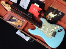 Fender Custom Shop 1960 Stratocaster Closet Classic Faded/Aged Daphne Blue_2
