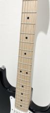 Squier Affinity Series Stratocaster,Maple Fingerboard / Black_3