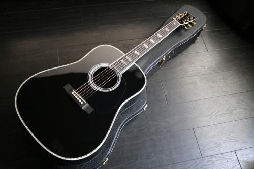 Martin Custom Shop D-45 All Black 