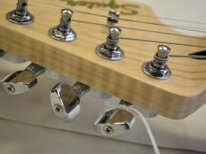 Squier  AFFINITY SERIES™ STRATOCASTER®_6