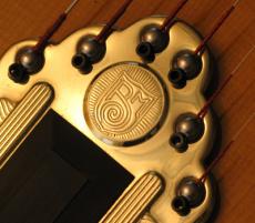 Miller #306 Tailpiece brass/rosewood inlay / Blue Felt 【テールピース】_4