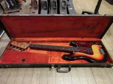 Fender 1966 Precision Bass Sunburst_8