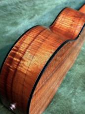 Kamaka HF-3D2I Tenor Deluxe 【2024年製】【テナー・デラックス】【ピックアップ搭載】【24回金利0%対象】【送料込】_4