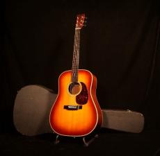 Martin HD-28 Employee Model Ambertone(Shade Top)【世界で1本のエンプロイモデル 戦前仕様の先駆けとなった貴重なモデルです! 明瞭なクリアな美しい音色を堪能いただけます! 】解説試奏動画御覧ください。