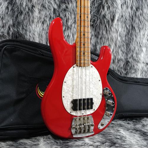 MUSIC MAN StingRay Pre Ernie Red