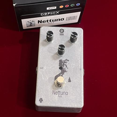 DOPHIX Nettuno Fuzz 【アグレッシブなシリコンファズ】