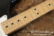 Fender 1975 Stratocaster "Original Black Finish"_7