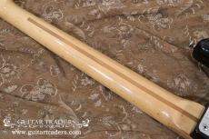 Fender 1975 Stratocaster "Original Black Finish"_9