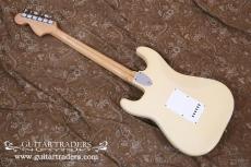 Fender 1976 Stratocaster "Olympic White Finish with Rosewood Fingerboard"_2