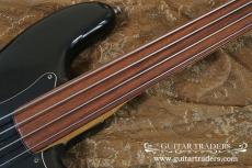 Fender 1976 Precision Bass Fretless_7