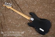 Fender 1983 Precision Bass Elite II_2