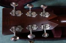 Martin Custom Shop CTM 000-28 Madagascar / Original peg・Solid Swiss Moon Spruce Top・Solid Madagascar Rosewood Side and Back・Adirondack Spruce Bracing【With Original Case】2013年製_7