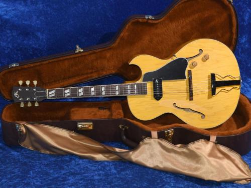 Archtop Tribute ATC175 Classic 