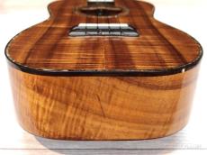 Island Ukulele 【Price Down!】Tenor Custom Koa Model 【2006年製】【テナー/ハワイアンコア】【カスタムモデル】【ハワイ製ハンドメイド】【送料込】_12