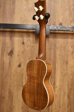 Martin Style-3K UKE【2014年製 美品中古】【ソプラノ】【美しいカーリーコア個体】_4