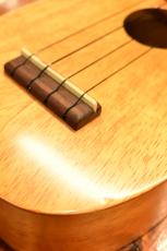 Kamaka HP-1【2020年製 中古】【ソプラノパイン】【淡い色味個体】_10