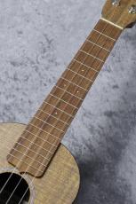 Martin 0XK Concert Uke【チューナー、教本付き】_4
