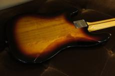Squier Classic Vibe '60s Precision Bass / 3-Color Sunburst_2