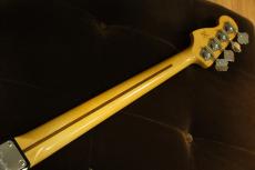 Squier Classic Vibe '60s Precision Bass / 3-Color Sunburst_4