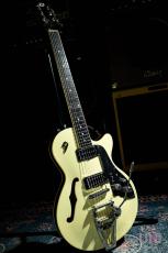 Duesenberg Starplayer TV+ Vintage White / 2011_2
