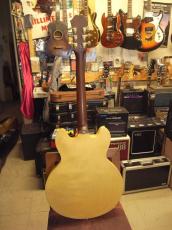Epiphone Inspired by John Lennon Revolution Casino E230TD_3